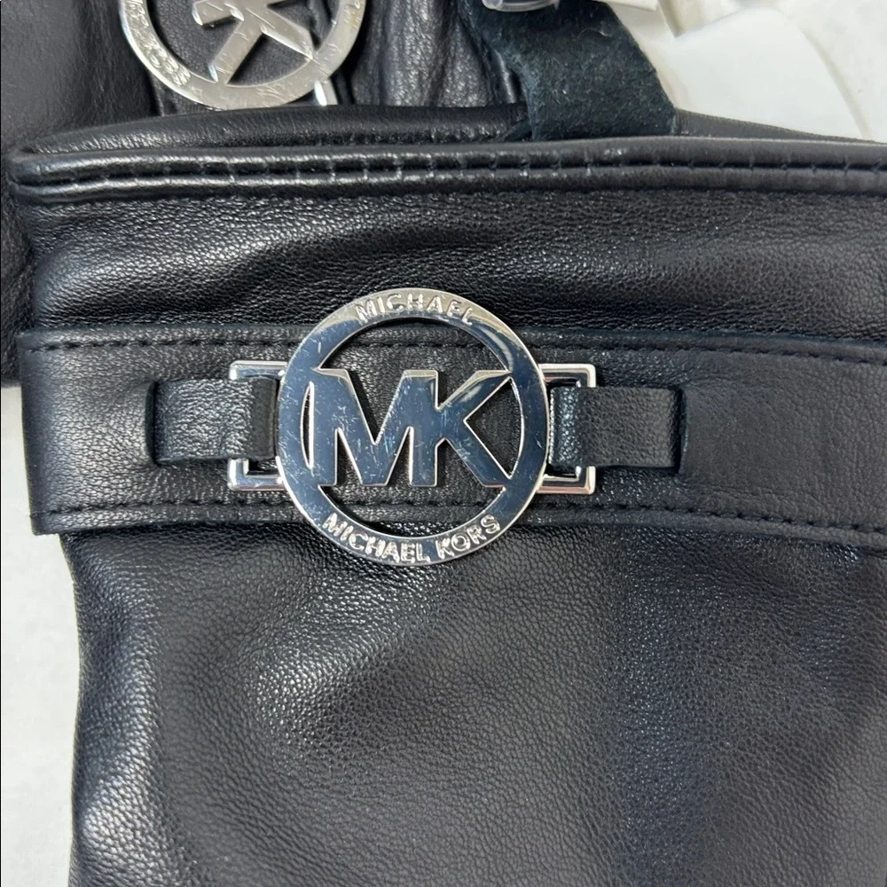 Michael Kors black  Genuine Leather with Logo Gloves with Touch Tips S